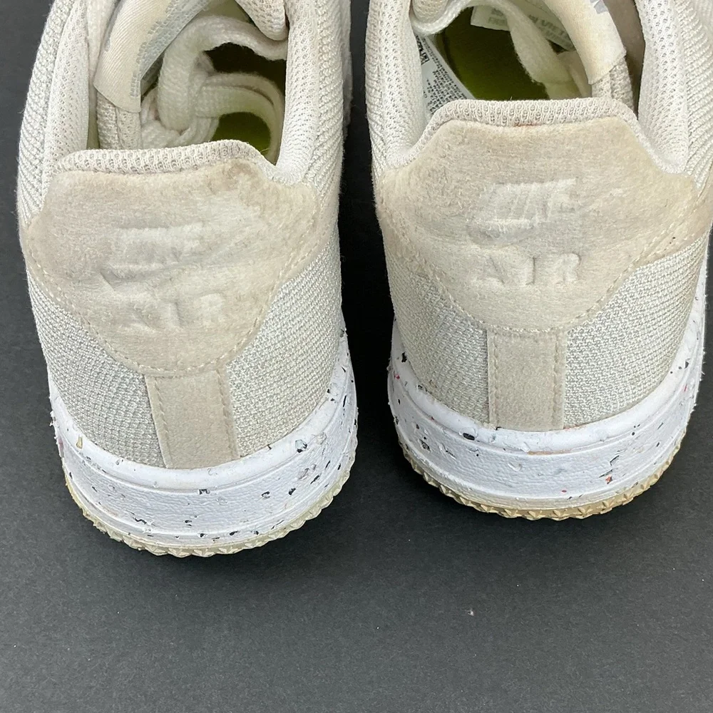 Nike Air Off White Knit Sneakers Athletic Back to School Size 6.5 Big Girl Youth
